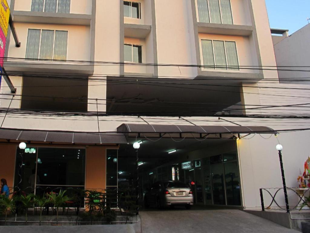 Buddy Place Bangkok Exterior photo