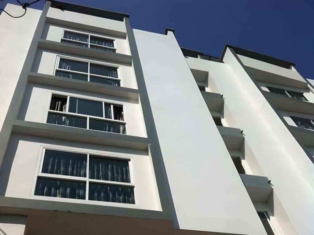 Buddy Place Bangkok Exterior photo